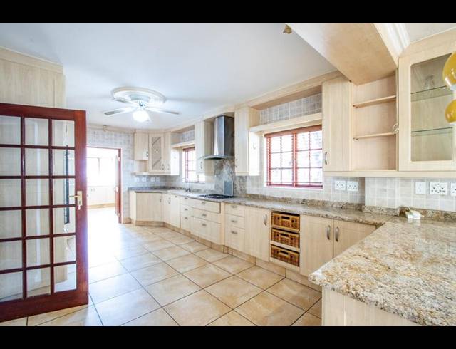 4 BEDROOM HOUSE FOR SALE IN BEAULIEU